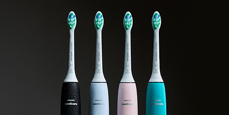 F&ouml;rdelar med en sonisk eltandborste